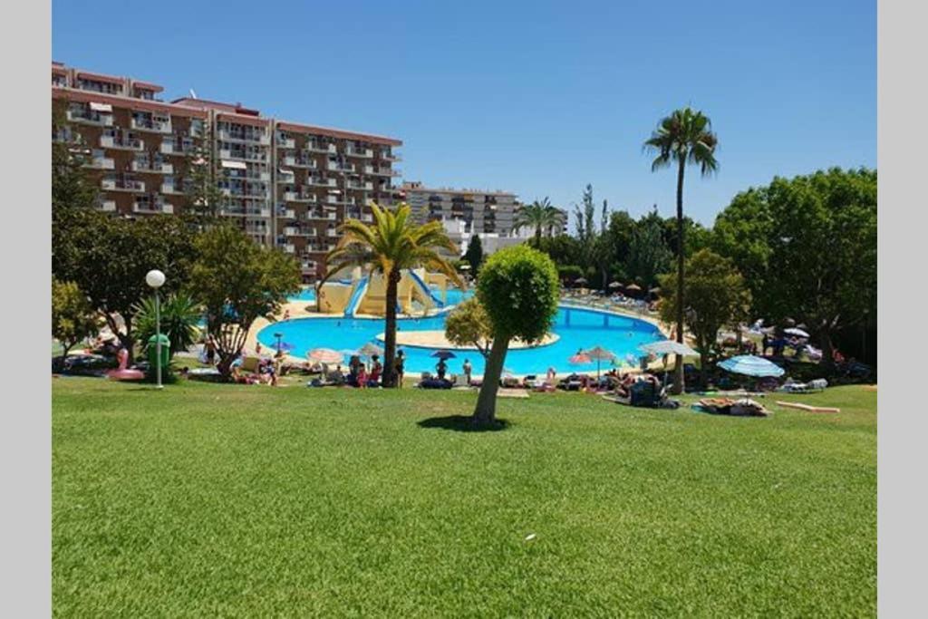 Benalmadena Estudio Jjupiter 250 M Del Mar Con Vistas Al Mar Piscinas ภายนอก รูปภาพ