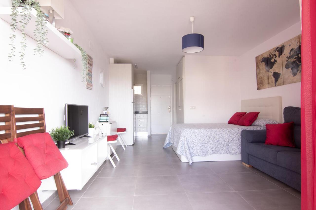 Benalmadena Estudio Jjupiter 250 M Del Mar Con Vistas Al Mar Piscinas ภายนอก รูปภาพ